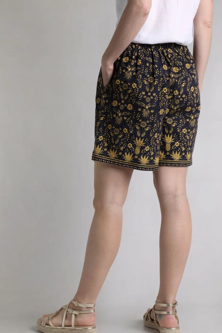 Weird Fish Shorts|Linen|Aloha Linen Rich Printed Shorts Ink