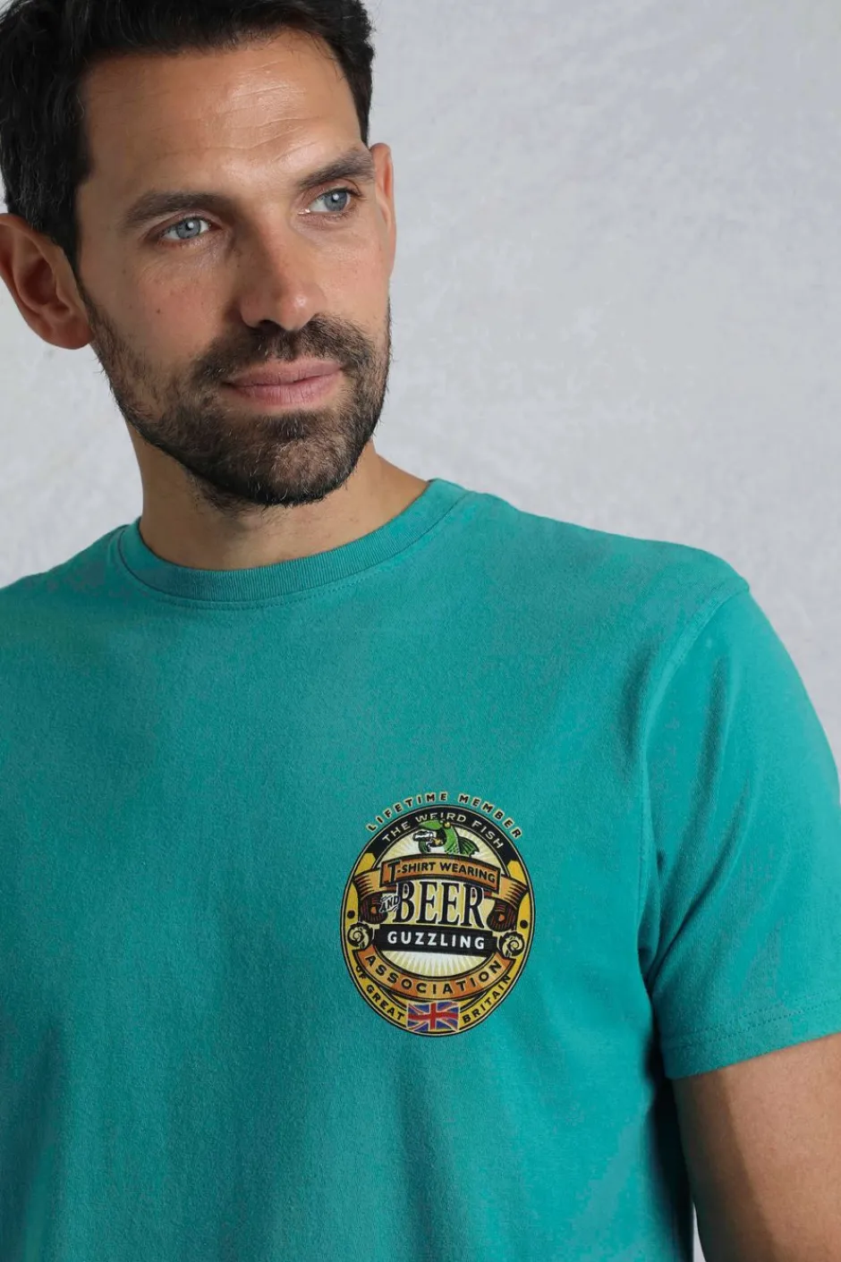 Weird Fish T-Shirts|Beer Guzzling Back Print Artist T-Shirt Viridis