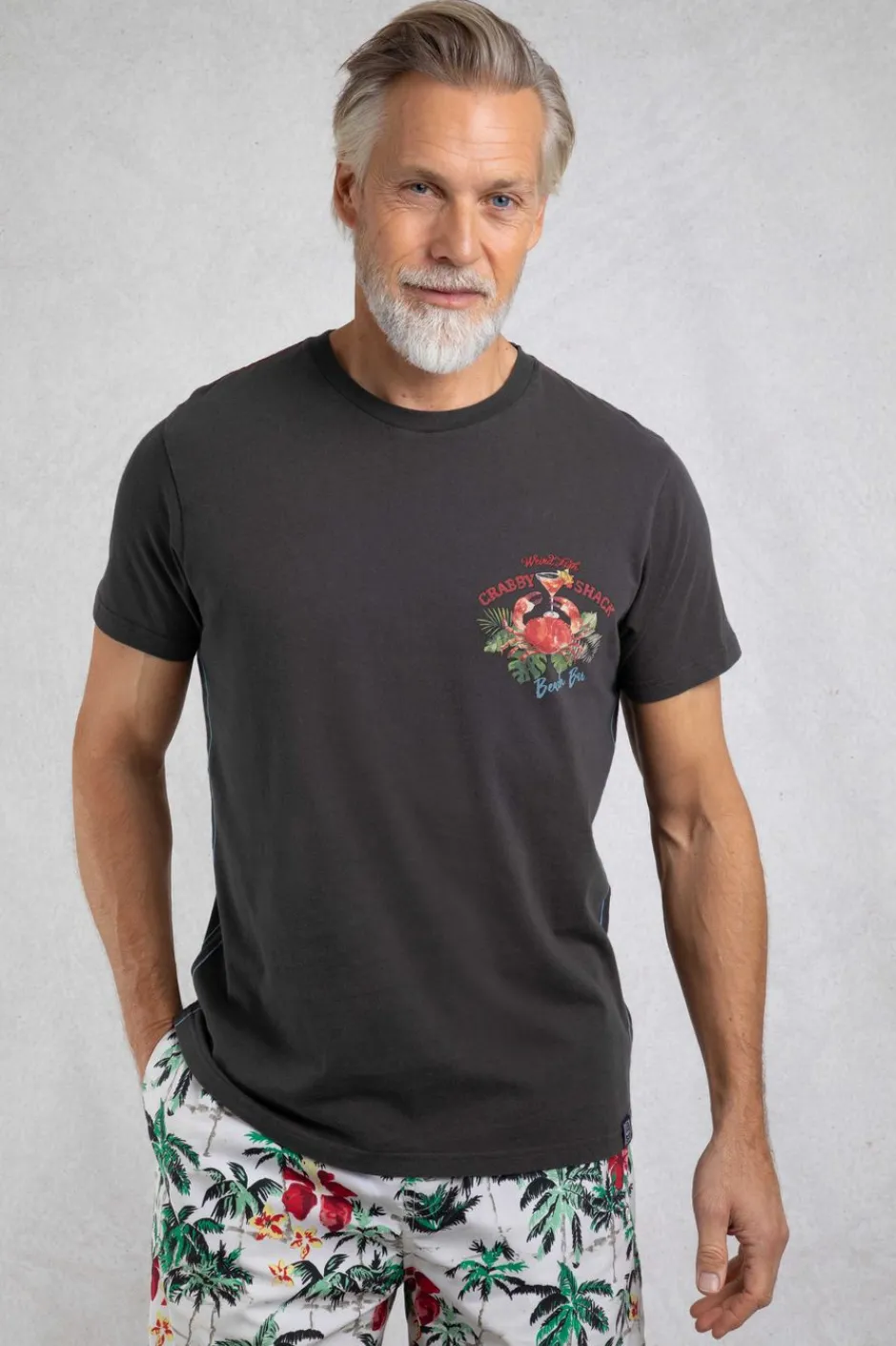 Weird Fish T-Shirts|Crabby Shack Back Print Graphic T-Shirt Washed Black