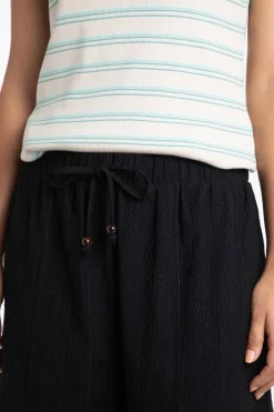 Weird Fish Shorts|Mima Broderie Beach Shorts Black