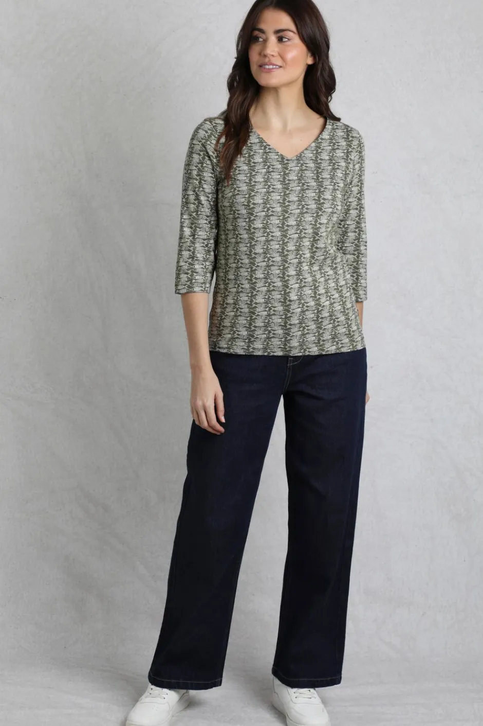 Weird Fish Tunics|Tops & T-Shirts|Nanaimo 3/4 Sleeve Organic Cotton Printed Top Dark Olive