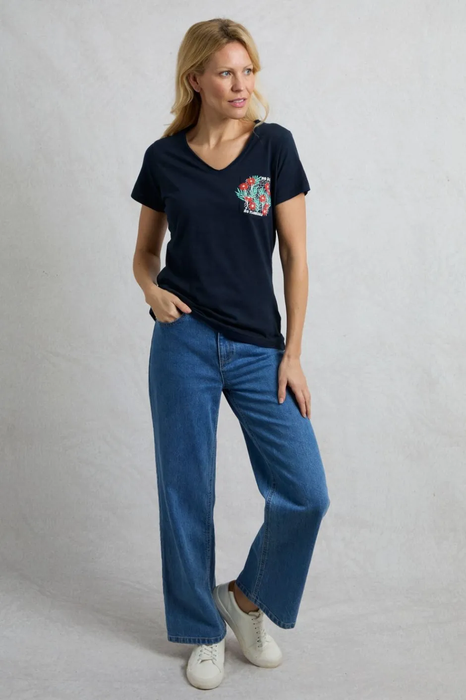 Weird Fish Tunics|Tops & T-Shirts|No Rain No Flowers Organic Cotton Slub Pocket T-Shirt Navy