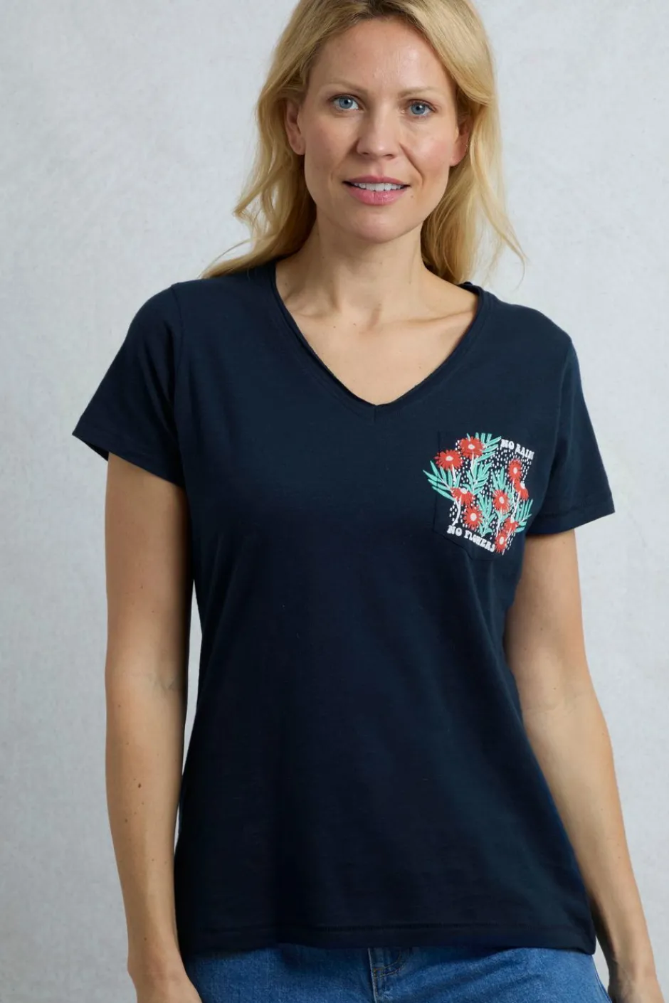 Weird Fish Tunics|Tops & T-Shirts|No Rain No Flowers Organic Cotton Slub Pocket T-Shirt Navy