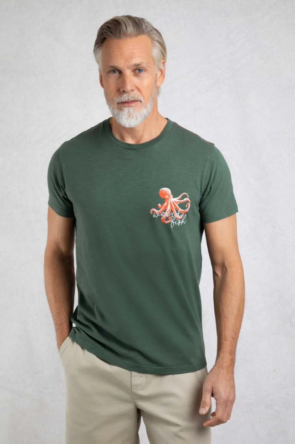Weird Fish T-Shirts|Porter Organic Cotton Chest Print T-Shirt Army Green