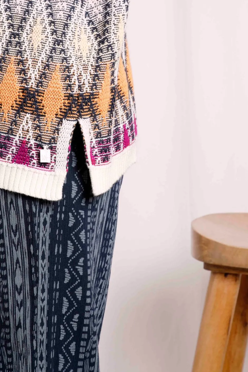 Weird Fish Jumpers & Cardigans|Knitwear|Sintra Patterned Kimono Cream