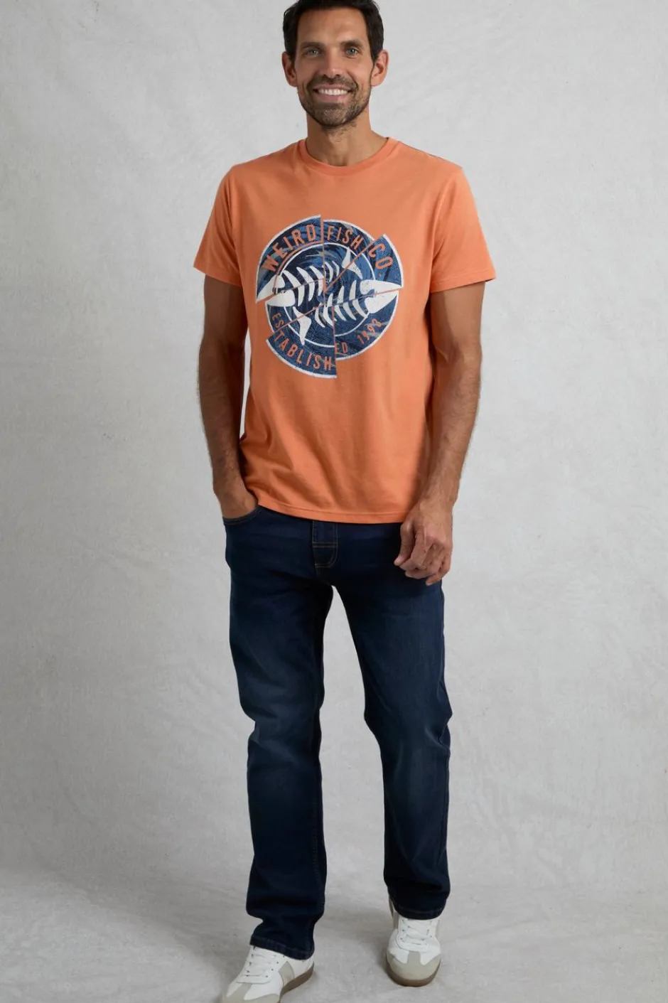 Weird Fish T-Shirts|Vortex Front Print Graphic T-Shirt Mango